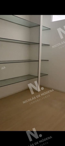 Imagen 3 de 3 de Vende Local Con Muy Buen Metraje, En Peninsula, Punta Del Este. - Punta Del Este Peninsula