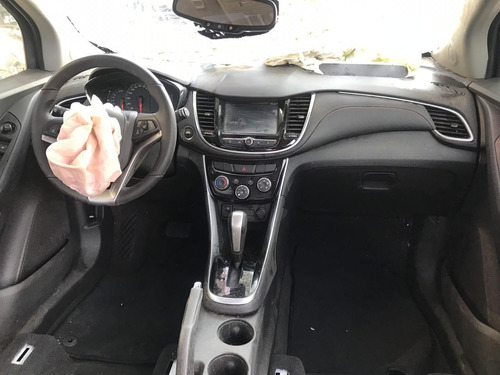 Gm Tracker 2018 1.4 Turbo Flex Rs Auto Peças -solicite Peças