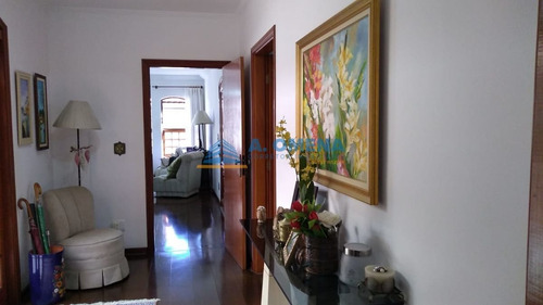 Imagem 10 de 15 de Casa - 3 Dormitórios Sendo 1 Suíte - 333