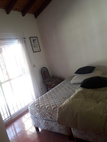 Venta Casa Quinta De Cinco Dormitorios En La Reja