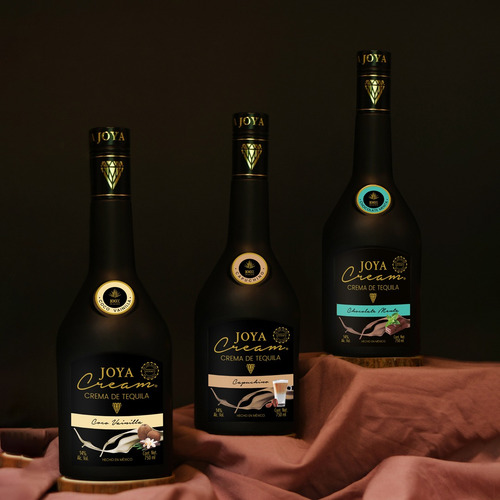 Familia De Cremas De Tequila La Joya