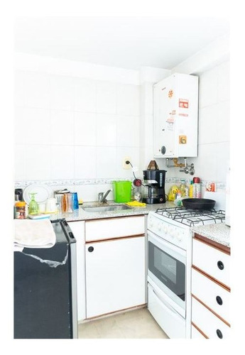 Monoambiente Dividido Castelar Con 2 Balcones
