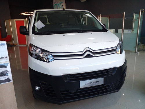 Imagen 15 de 25 de Citroën Jumpy L3 Business 115 Cv (djv)
