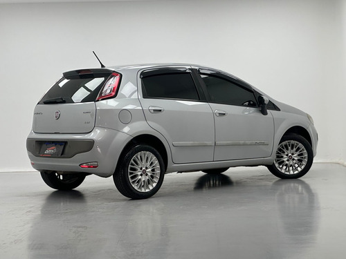 Fiat Punto 1.6 ESSENCE 16V FLEX 4P MANUAL