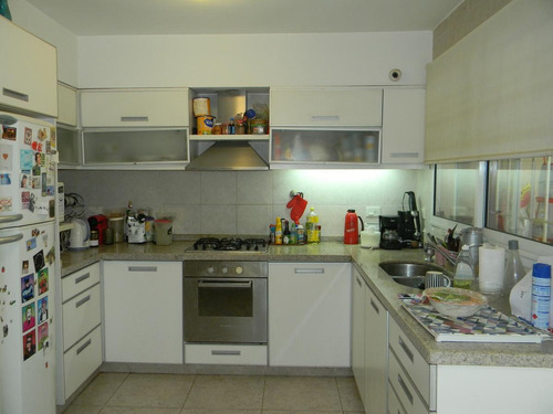 Imagen 5 de 16 de Casa - Mart.-vias/libert.