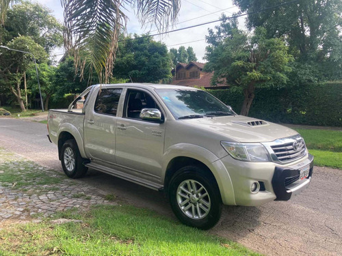 Imagen 8 de 11 de Toyota Hilux 2015 3.0 Cd Srv 171cv 4x4 - A3