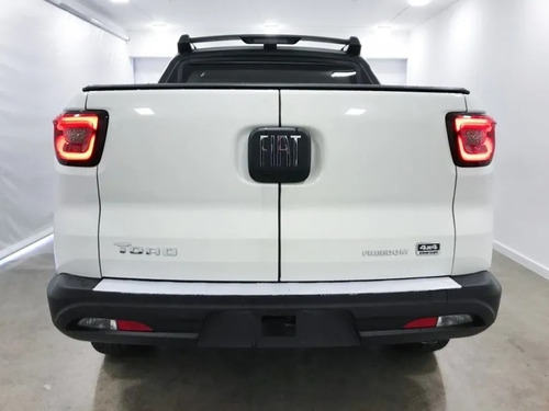 Imagen 2 de 14 de Fiat Toro Freedom 2.0 2022 Okm
