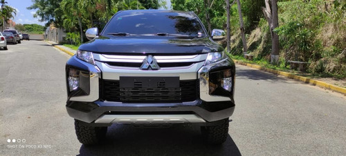 Imagen 3 de 12 de Mitsubishi L 200 L200 L 200 Mitsubishi