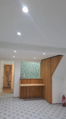 Local Comercial En Streep Center Vitacura/esq.padre Hurtado