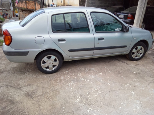 Imagem 12 de 12 de Renault Clio Sedan 1.6 16v Privilège 4p