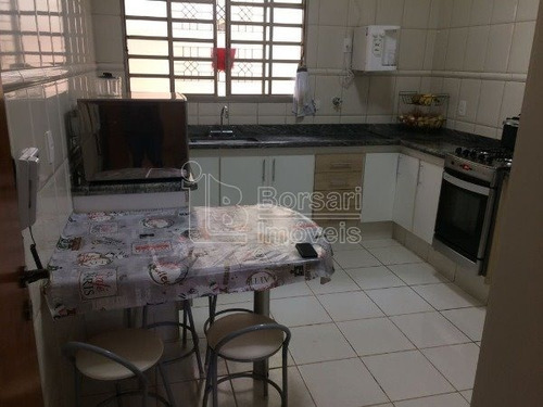 Imagem 1 de 6 de Venda De Casas / Sobrado Na Cidade De Araraquara 8473