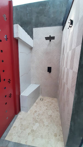 Colinas De Bello Monte Cerca De Valle Arriba Casa En Venta De 450m2