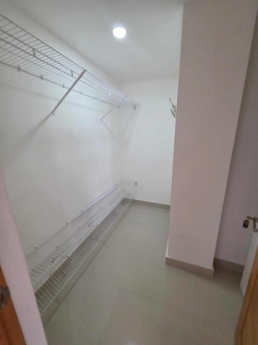 Vendo Hermoso Apartamento En Lujosa Torre Alma Rosa 1