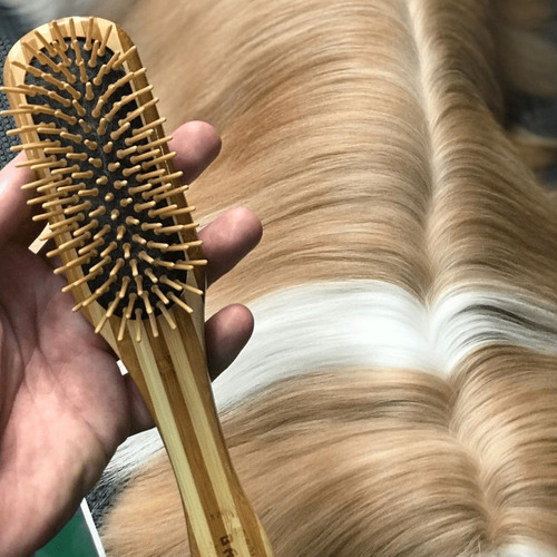 Escova Com Pinos De Bambu - Listrada Bass Cor Marrom-claro