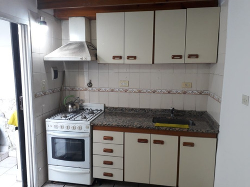 Departamento Tipo Casa En Venta En Lanus Oeste