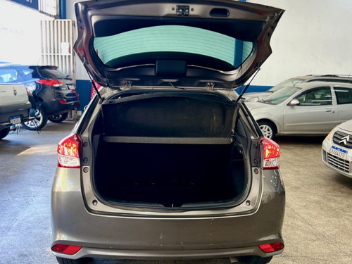 Toyota Yaris 1.3 16V FLEX XL PLUS TECH MULTIDRIVE