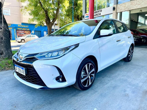 Imagen 3 de 13 de Toyota Yaris 1.5 N S Cvt 2022