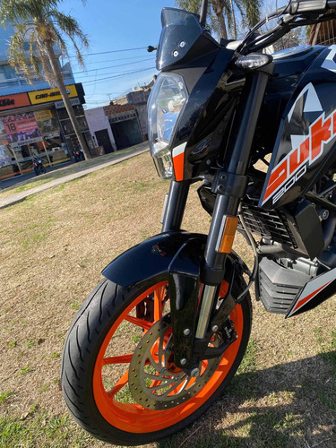 Imagen 20 de 25 de Ktm Duke 200