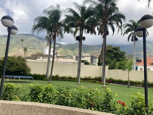 Imagen 2 de 25 de Se Vende Apto 255m2 5h+s/4b+s/3p Country