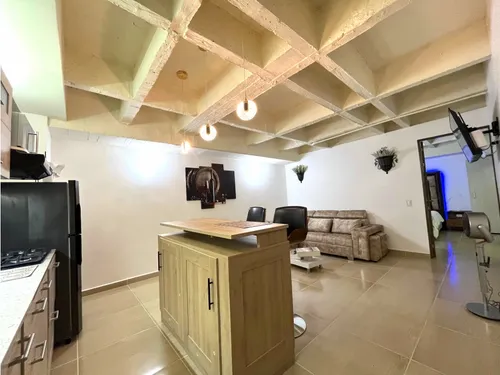 Venta Edificio En Laureles Ideal Para Airbnb, Con Suites Y Terraza