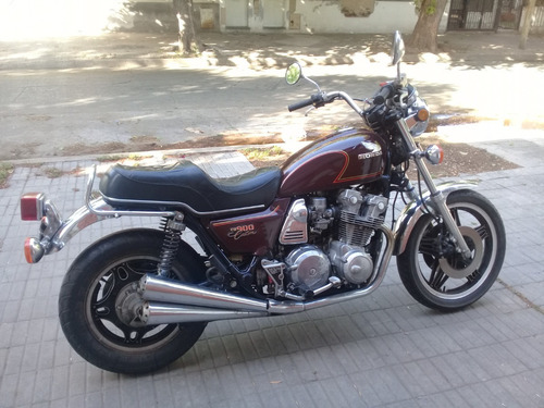 Imagen 2 de 10 de Honda Cb900 Custom 1980