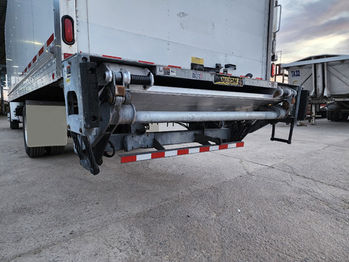 Camion Rabon Seminuevo M2 Caja Seca Con Rampa Hidraulica