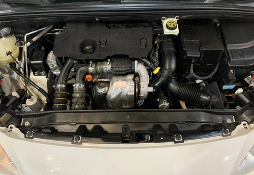 Peugeot 408 1.6 Allure Hdi 115cv 2012