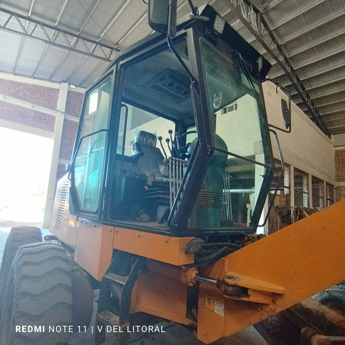 Motoniveladora Lonking LG 1185 Con 1300 Horas