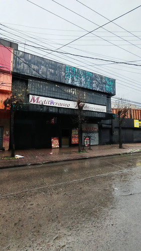 Amplio Local Comercial En Yungay