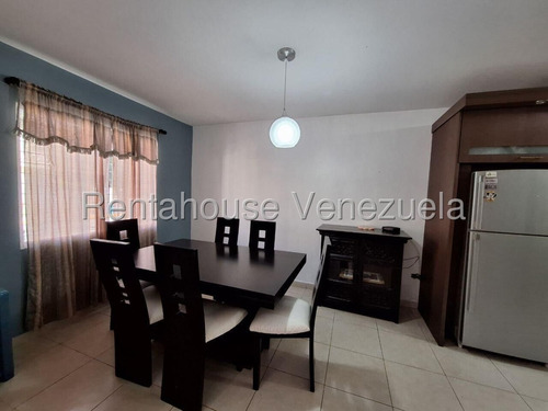 Yorli Pérez Vende Hermosa Casa En Trapiche Villas, Cabudare Lara