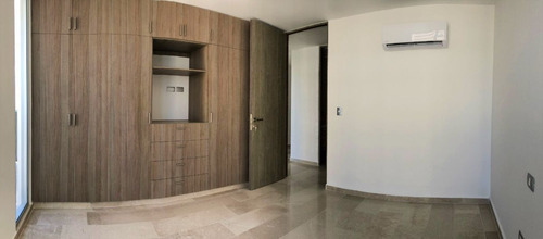 Condominio De 2 Recamaras En La Mejor Zona, Cancun