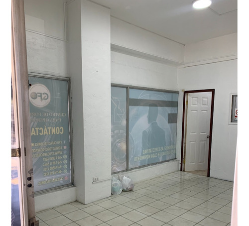 Local En Zona De Comercio