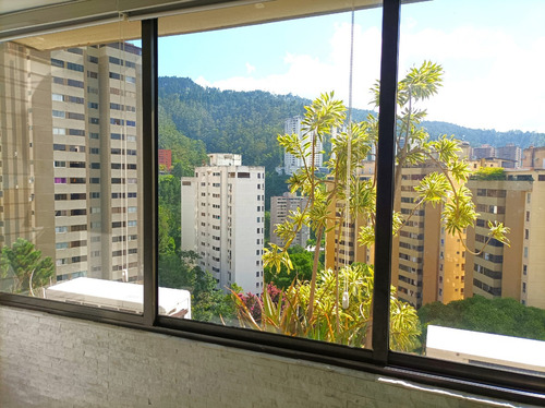 En Venta Hermoso Apartamento Remodelado, Precio De Oportunidad, Negociable, En Manzanares Este. Ln