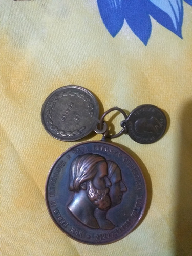 Imagem 1 de 6 de Medalhão Imperial / Ano  1873 / Brasil