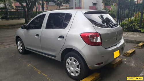 Imagen 4 de 15 de Renault Sandero Authentique Mt 1600cc