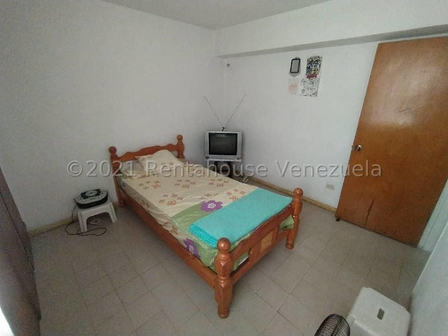 Imagen 18 de 23 de Mls#21-25934. Se Vende Apartamento En La Parroquia Altagracia A.a