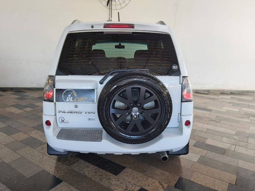 Imagem 10 de 15 de Mitsubishi Pajero Tr4 2.0 4x4 16v 140cv Flex 4p Automático