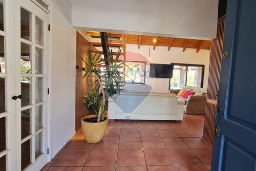 Exclusiva Casa En Parcela En Paine