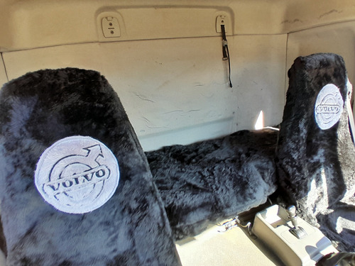 Volvo Vm 260 Plataforma Guincho Impecável !!!