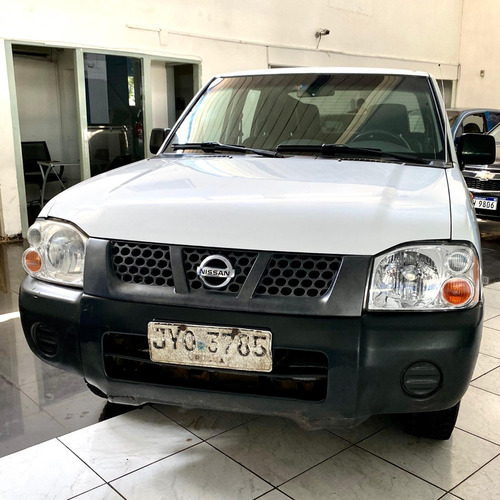 Nissan Frontier Doble Cabina