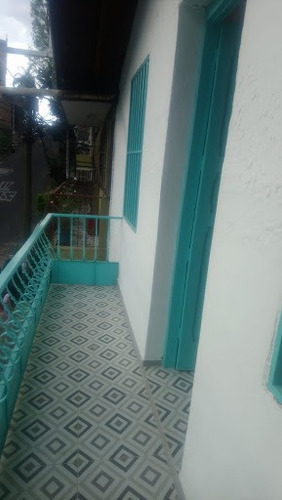 Imagen 10 de 29 de Casas En Arriendo Las Palmas 447-10246