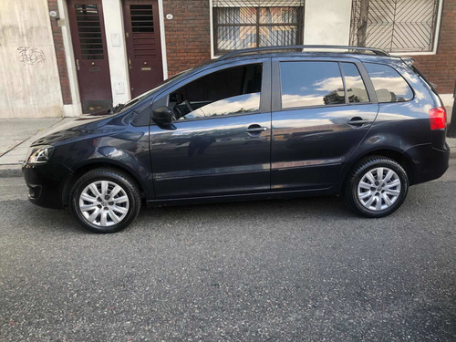 Volkswagen Suran 1.6 Comfortline 101cv 11a 2011