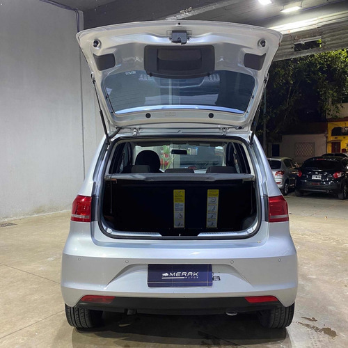 Imagen 7 de 15 de Volkswagen Fox 2016 1.6 Trendline