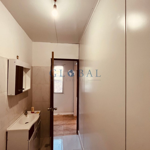 Imagen 7 de 11 de Se Alquila Apartamento A Dos Cuadras De Av. Italia Y Propios!