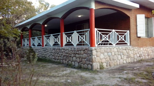 Alquiler De Casa Cabaña En Nono- Las Rabonas Para 8 Personas