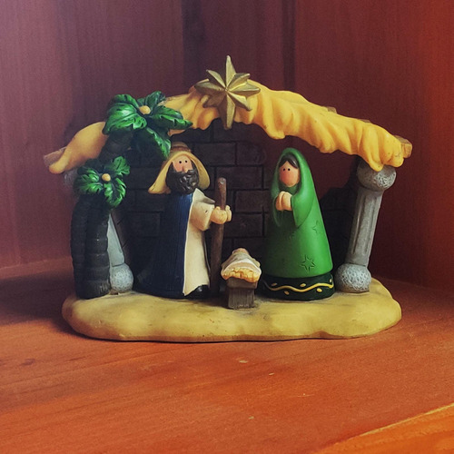 Mini Figura De Belén De Resina, Escultura Navideña,