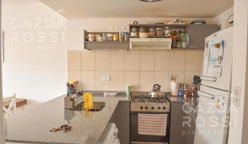 Imagen 3 de 11 de Departamento - Adrogue