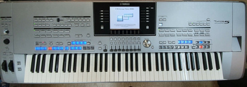 Imagen 2 de 3 de 101% Nuevo Yamaha Tyros 5 76 Keyboard Original