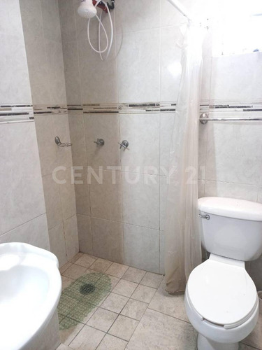 Se Renta Casa En Joaquín Fernánez, Guadalajara