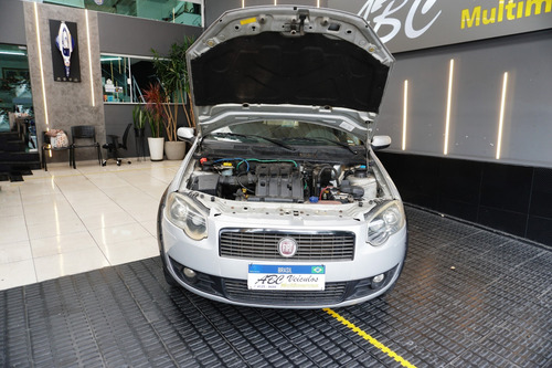 Fiat Strada 1.4 MPI TREKKING CS 8V FLEX 2P MANUAL